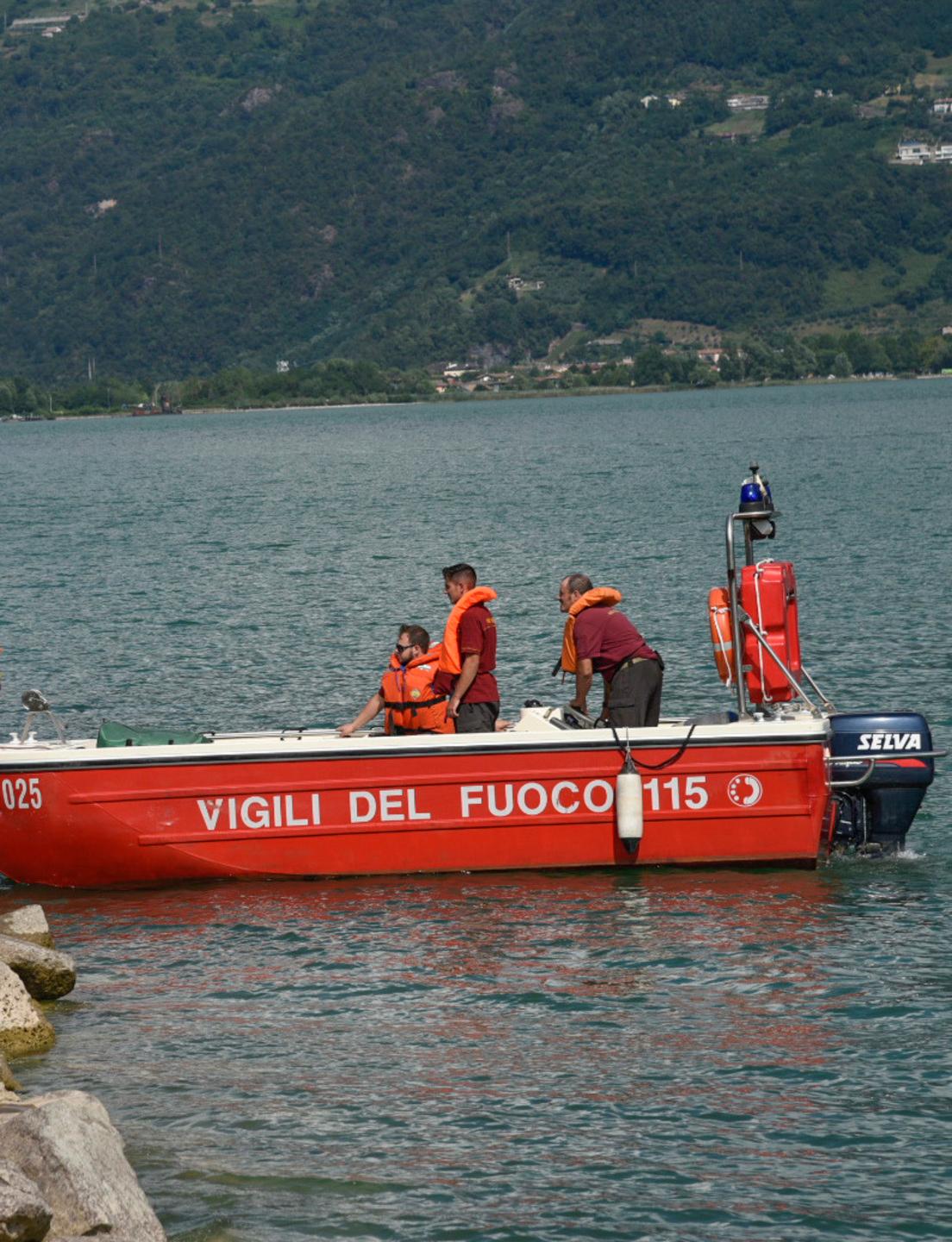 Montisola ancora senza identità la donna morta nel lago