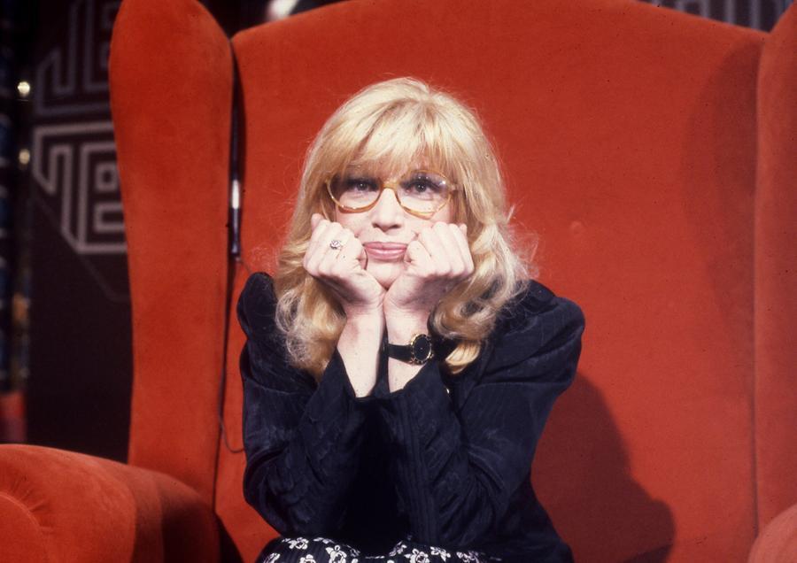 Morta Monica Vitti La Malattia Forma Di Alzheimer Il Mistero Del