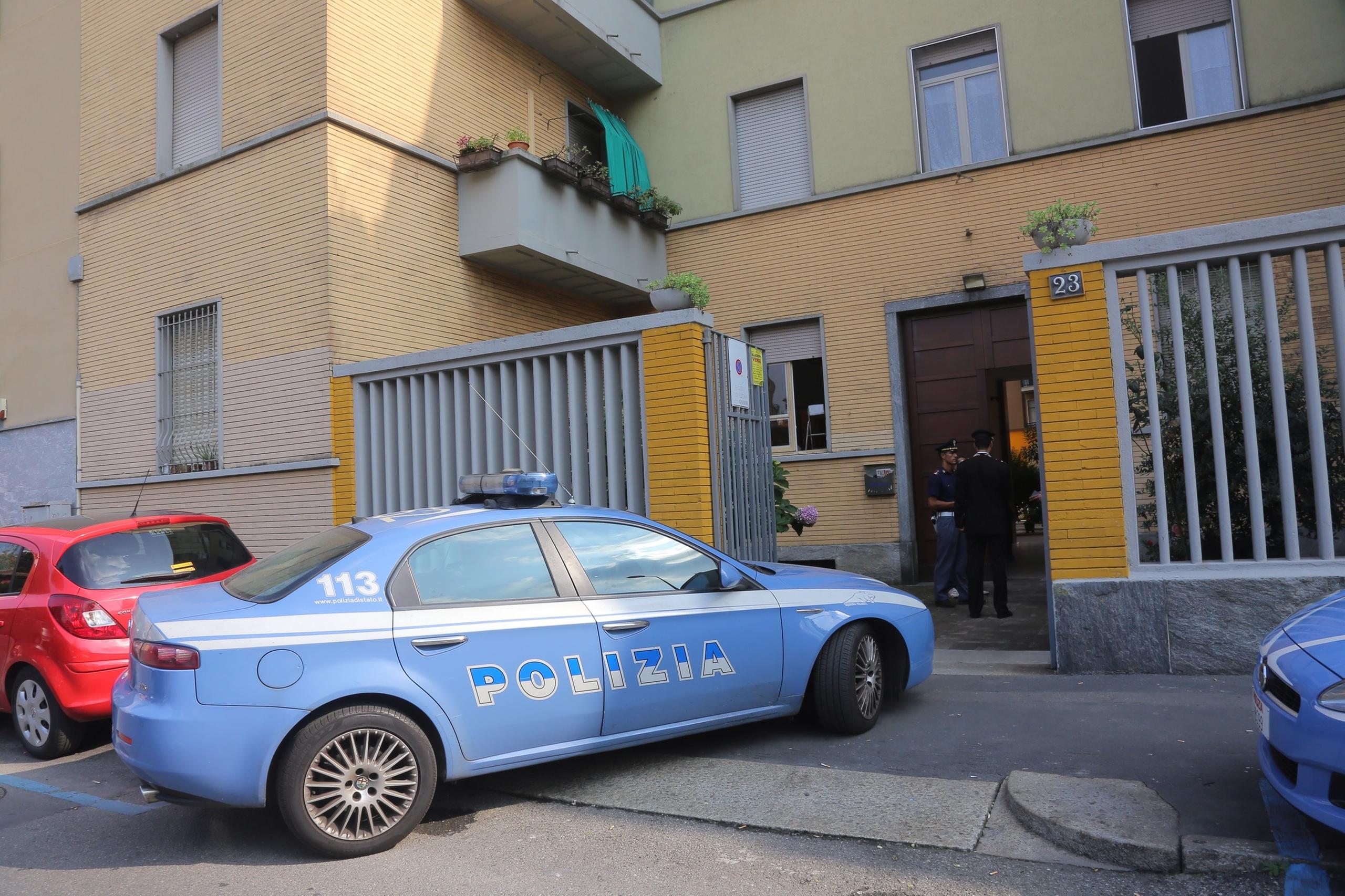 Milano Giallo In Via Conte Verde Trovato Cadavere Di Un Uomo