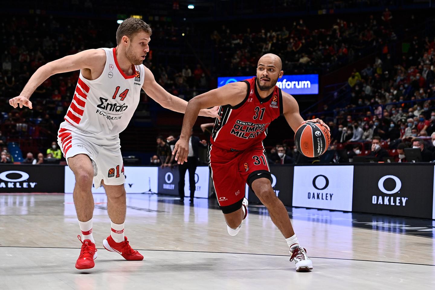 Eurolega Crollo Olimpia Milano L Olympiacos Vince Al Forum