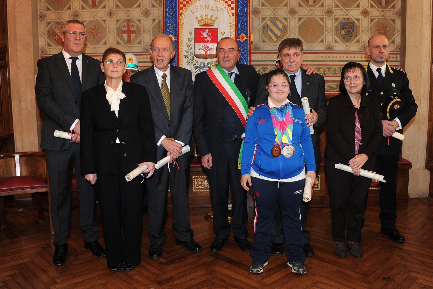 Legnano Consegnate Le Benemerenze Civiche 2015