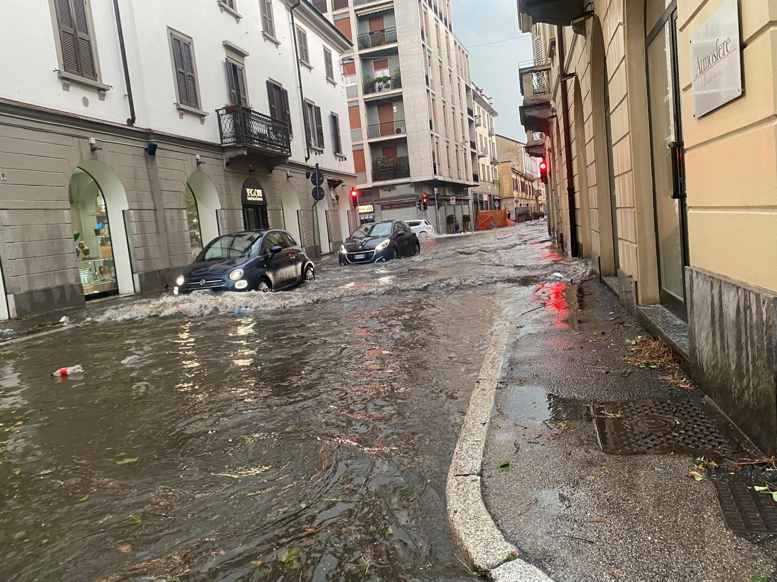 Maltempo Tregua Finita Pioggia E Grandine Spazzano Monza E Il Nord Milano