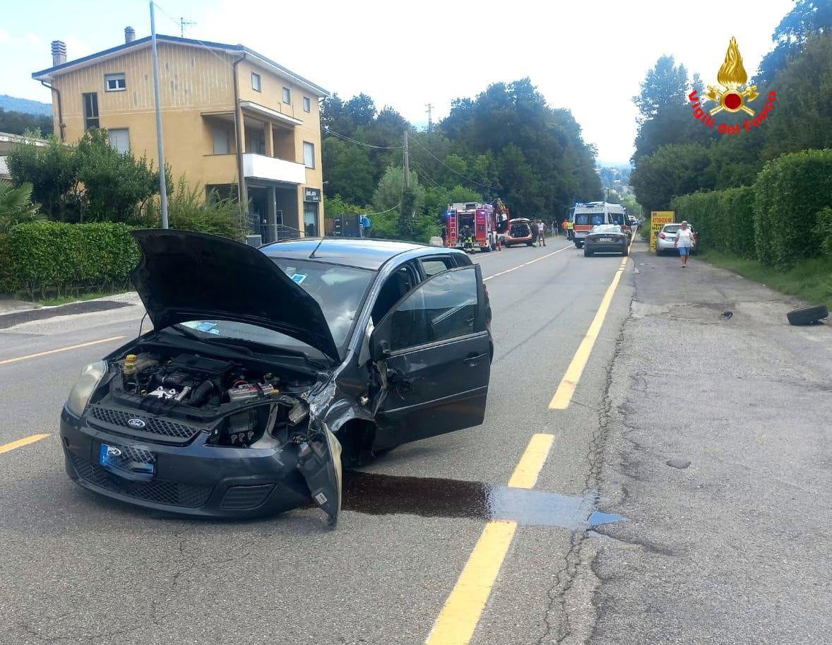 Incidente A Galbiate Scontro Tra Auto Sulla Provinciale Sette Feriti