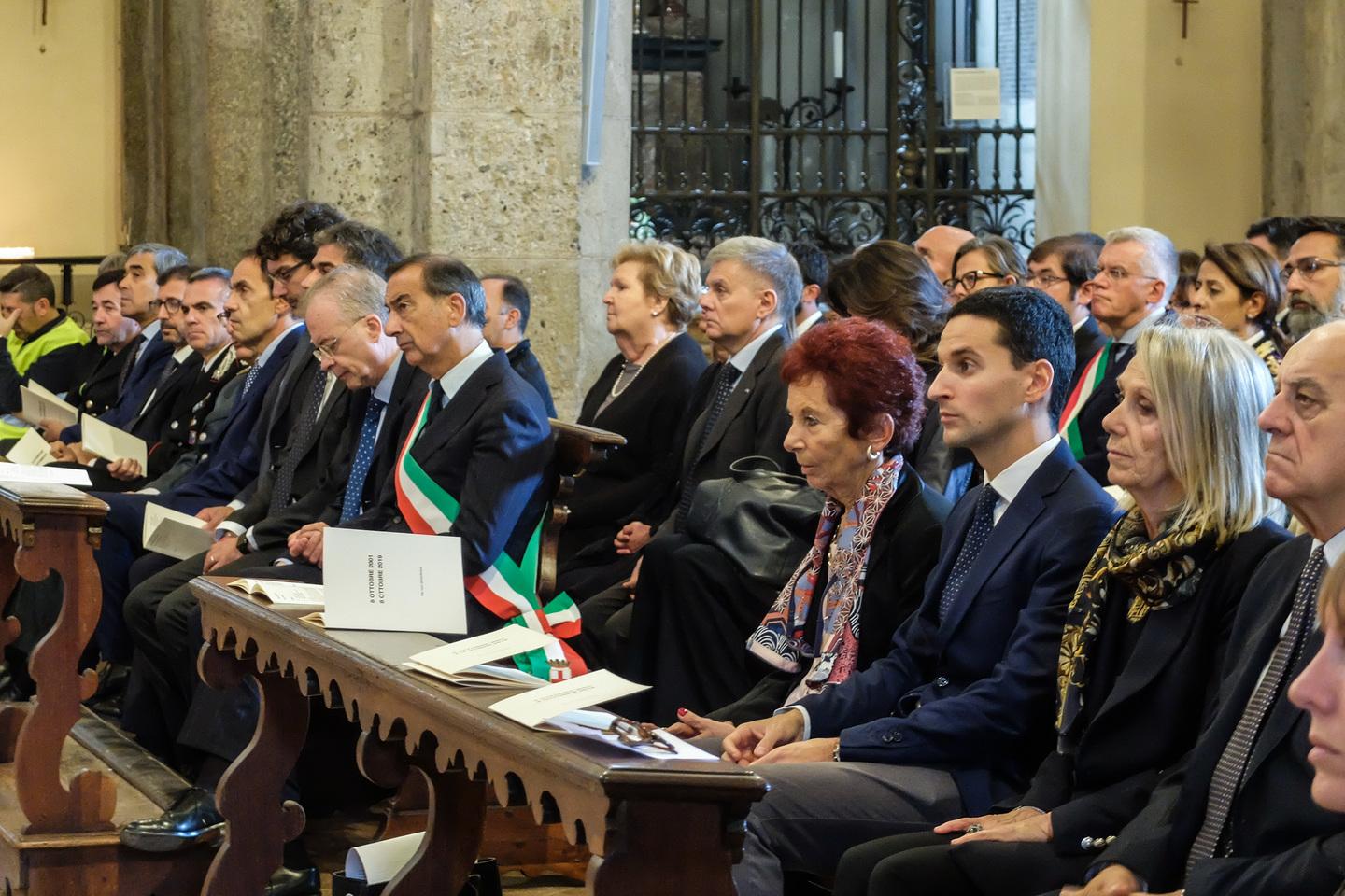 Strage Di Linate Anni Dopo Messa In Sant Ambrogio Per Ricordare Le