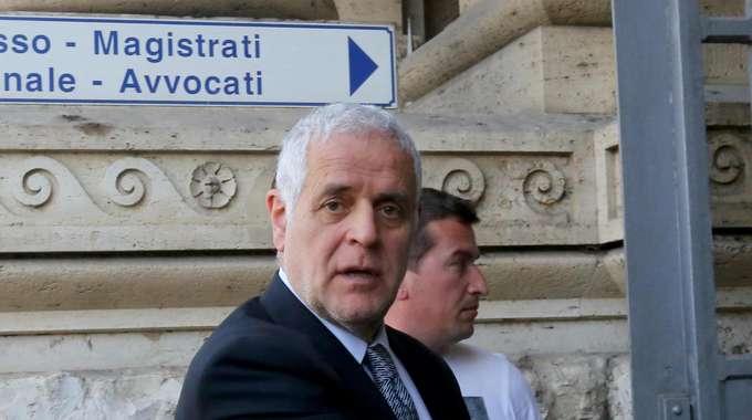 Roberto Formigoni Affidamento Ai Servizi Sociali Insegner Italiano