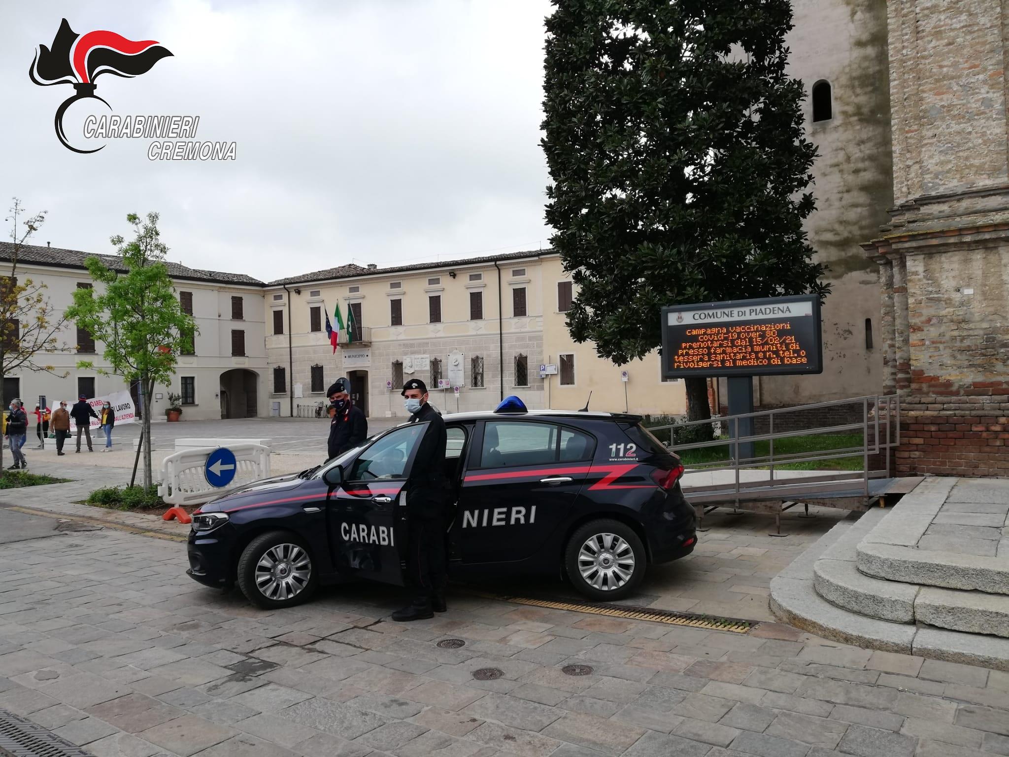 Cremona Ruba Un Ponteggio E Poi Fugge Per Venti Chilometri