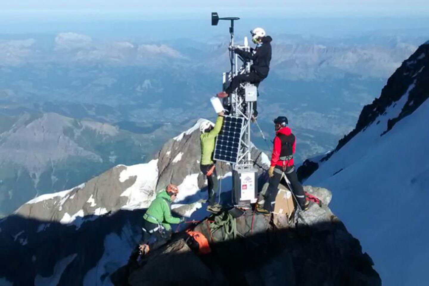 Da Legnano Al Monte Bianco Per Installare Una Stazione Meteo Da Record