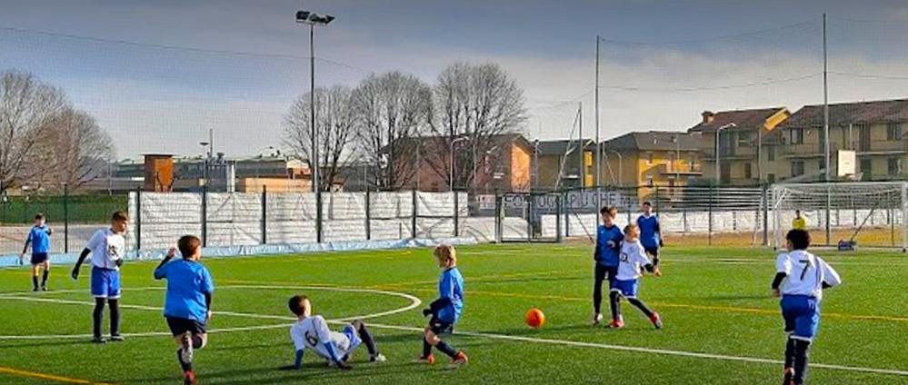 Paladina Partita Di Calcio Amara Incursione Dei Ladri Negli Spogliatoi