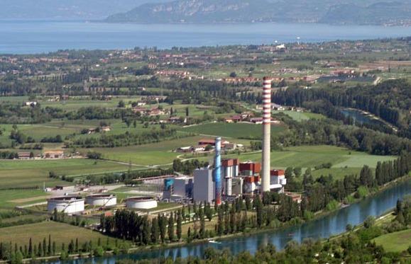 Il Turismo Salva La Vecchia Ciminiera Una Terrazza Affacciata Sul Mincio