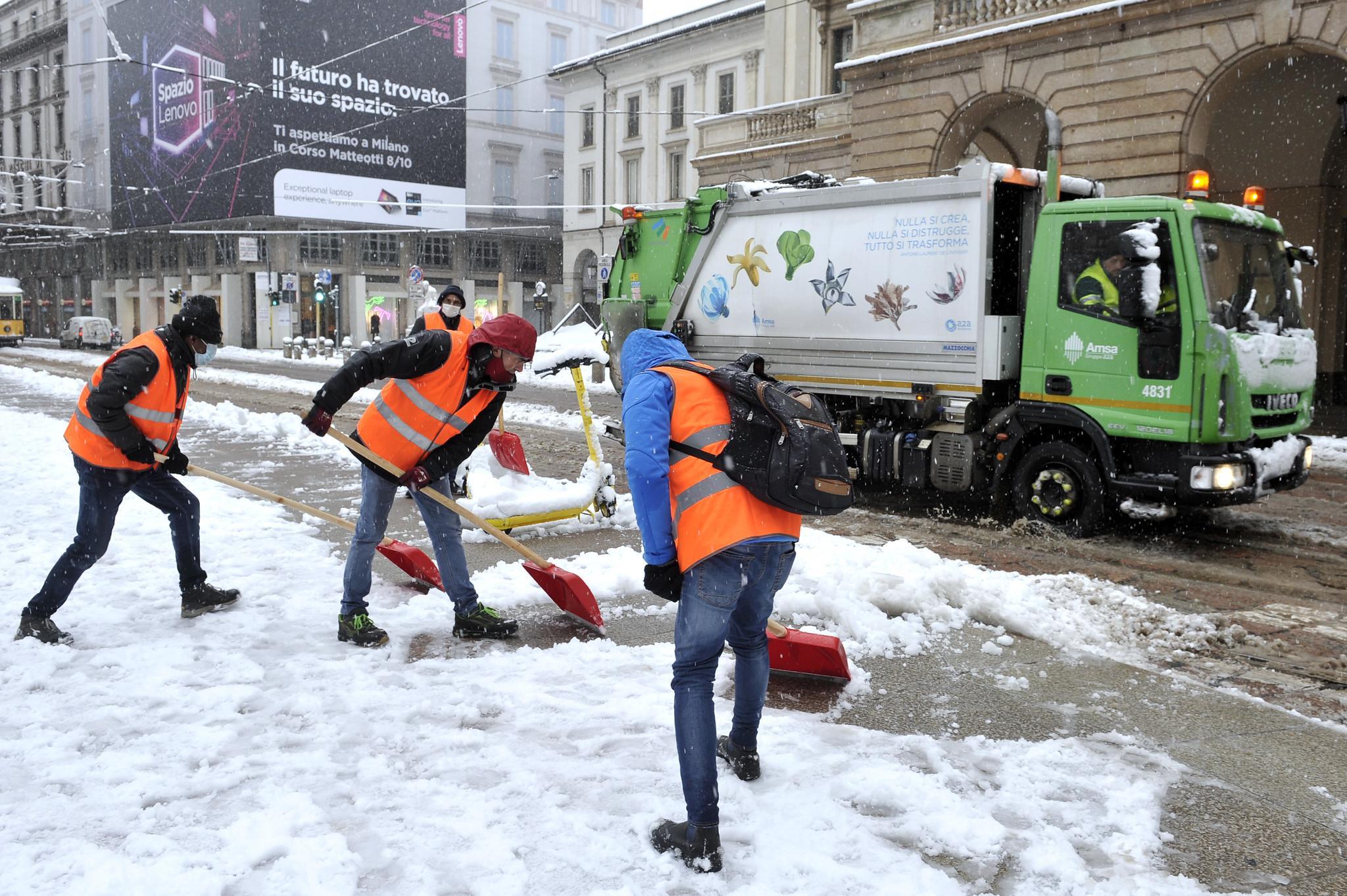 Milano la nevicata è costata sette milioni di euro