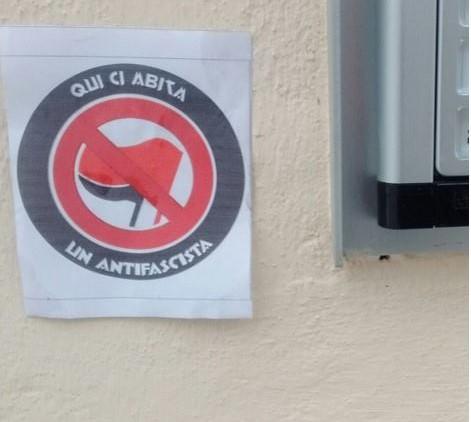 Marchiate Le Case Di Molti Pavesi Qui Ci Abita Un Antifascista