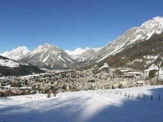 Seconda casa in montagna le città più richieste sono Ponte di Legno