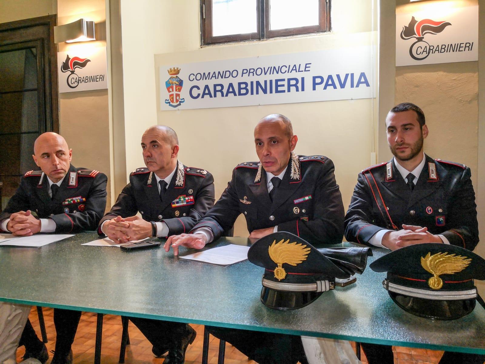 Pavia Armi E Droga Smantellata Banda Di Spacciatori