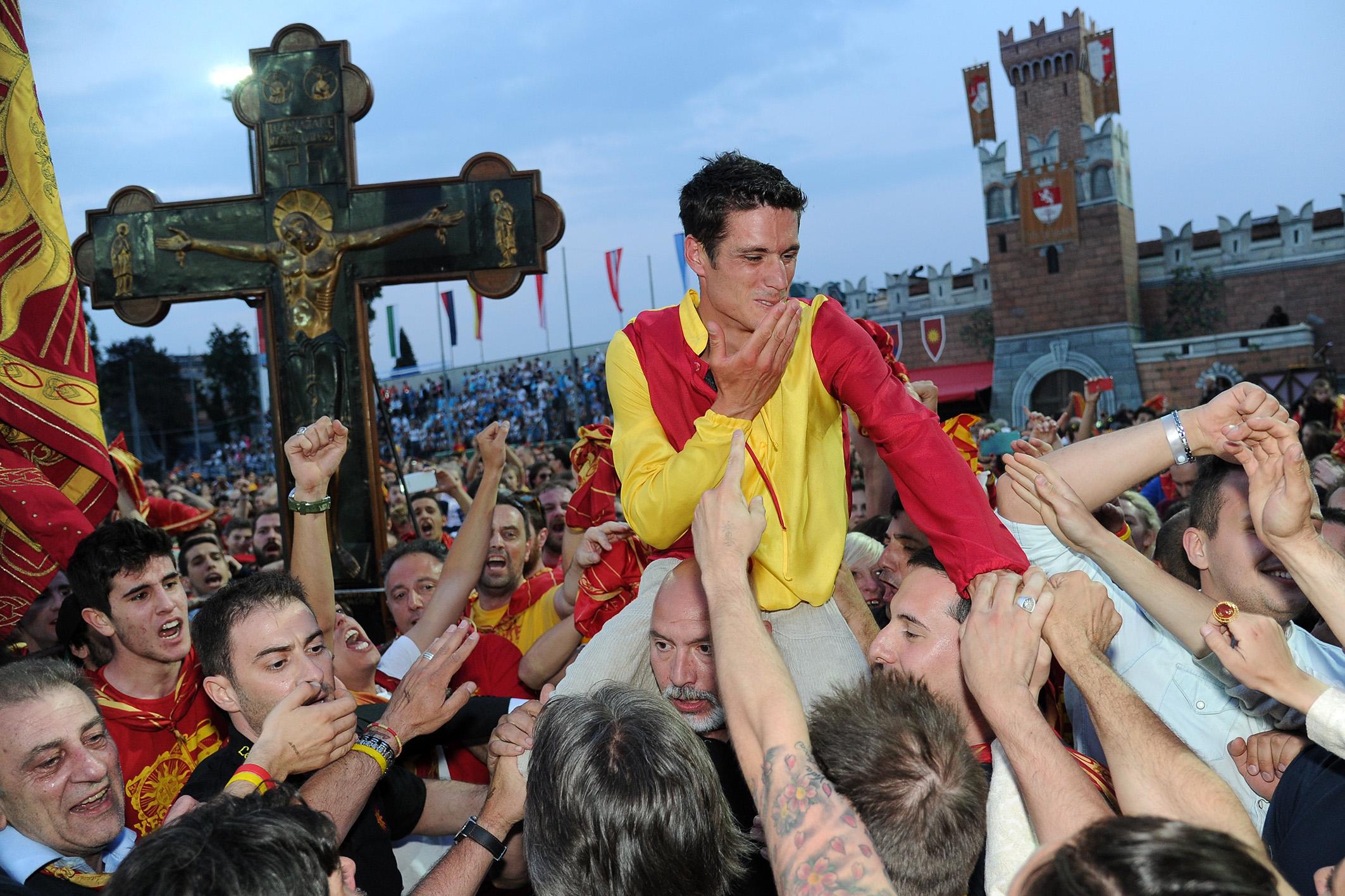 Palio Di Legnano Vince Legnarello Al Fotofinish Dopo Anni