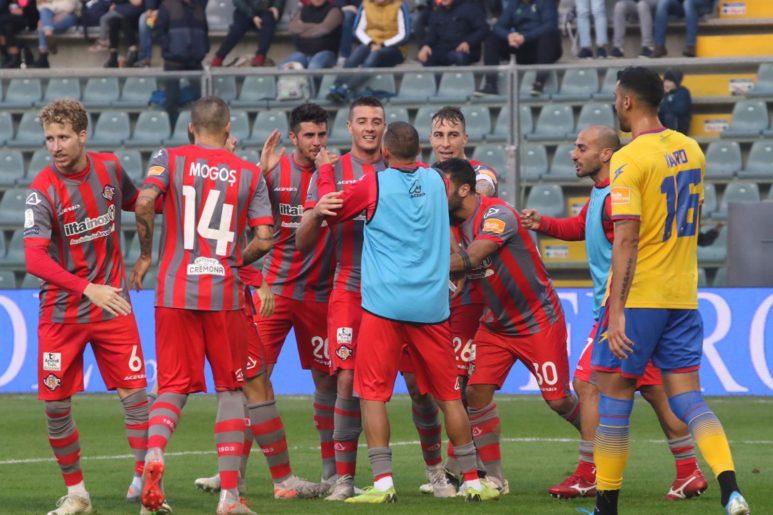 Serie B Cremonese Al Lavoro Per Superare L Esame Pescara A Pieni Voti