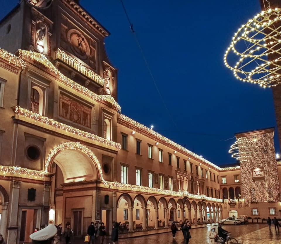 Conto Alla Rovescia E Si Accendono Le Luminarie A Crema Risplende Il