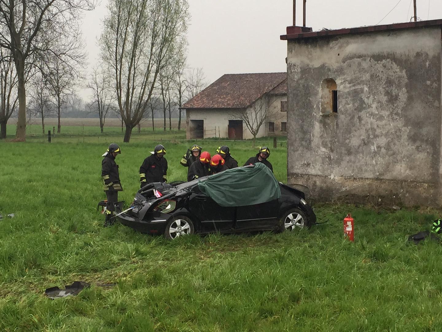 Esce Di Strada E Si Ribalta Ylenia Polenghi Muore A Soli 24 Anni