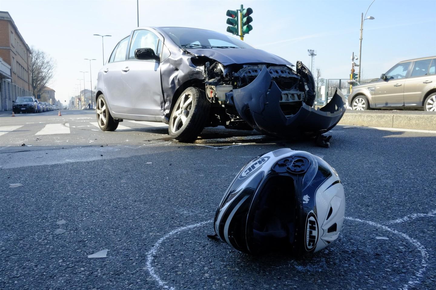 Incidente In Viale Sarca Morta Una Ragazza Di 20 Anni FOTO E VIDEO