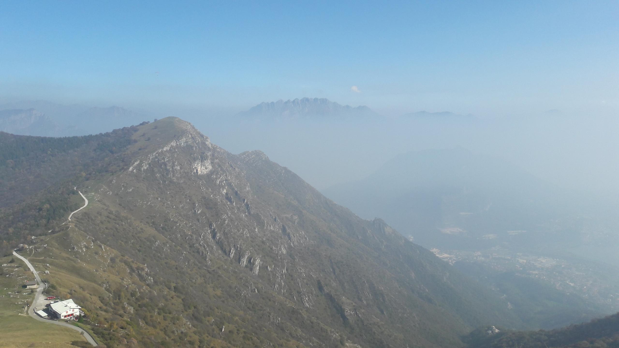 Lecco Ecco La Cappa Di Smog Che Incombe Sulla Pianura