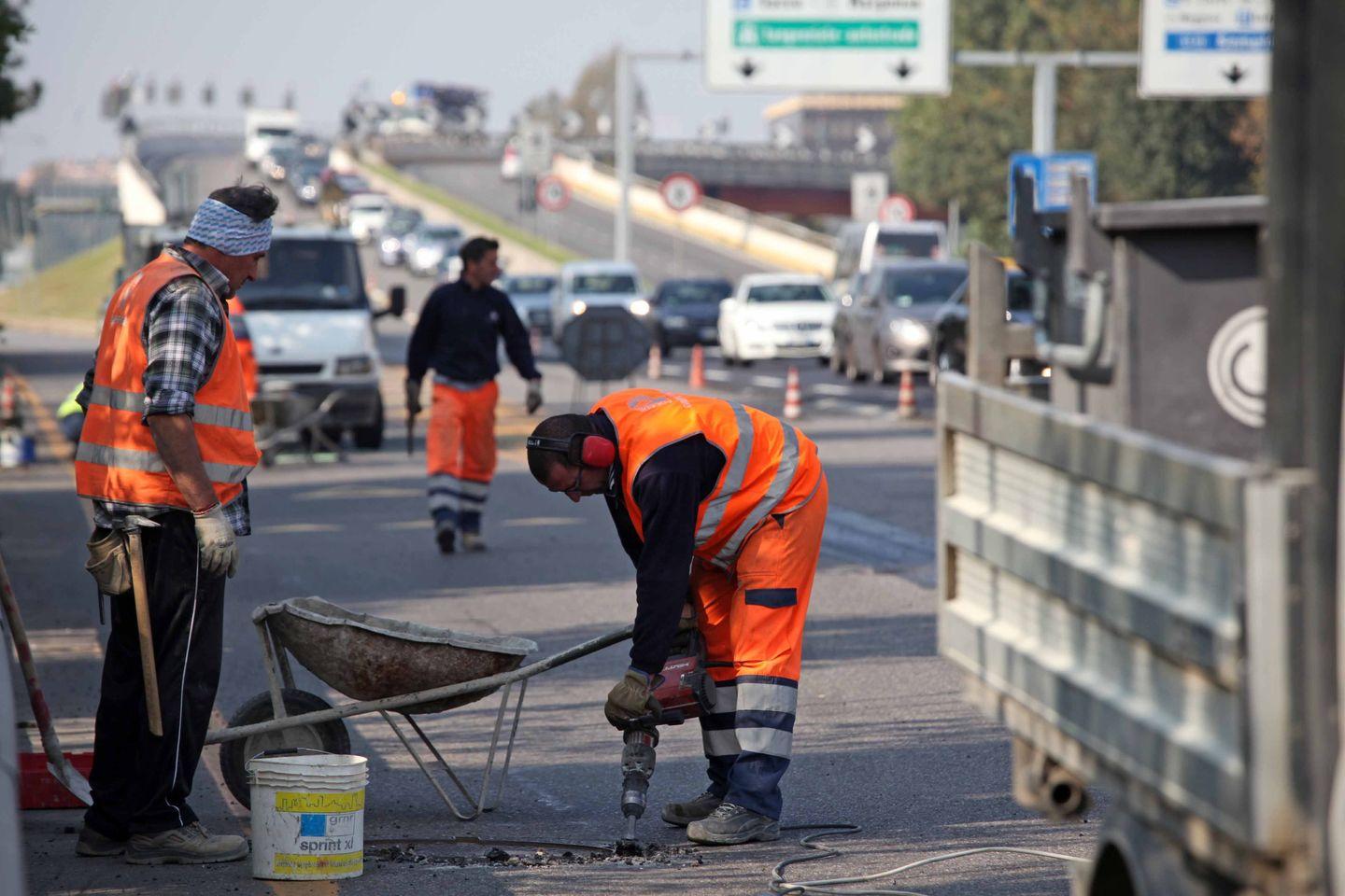 Lavori Sul Cavalcavia Del Ghisallo Chiusure E Limitazioni Ecco Il