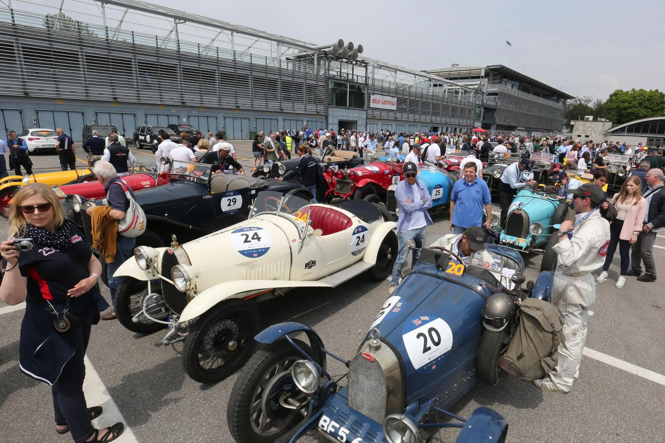 Il Motor Show sfreccia anche in Autodromo