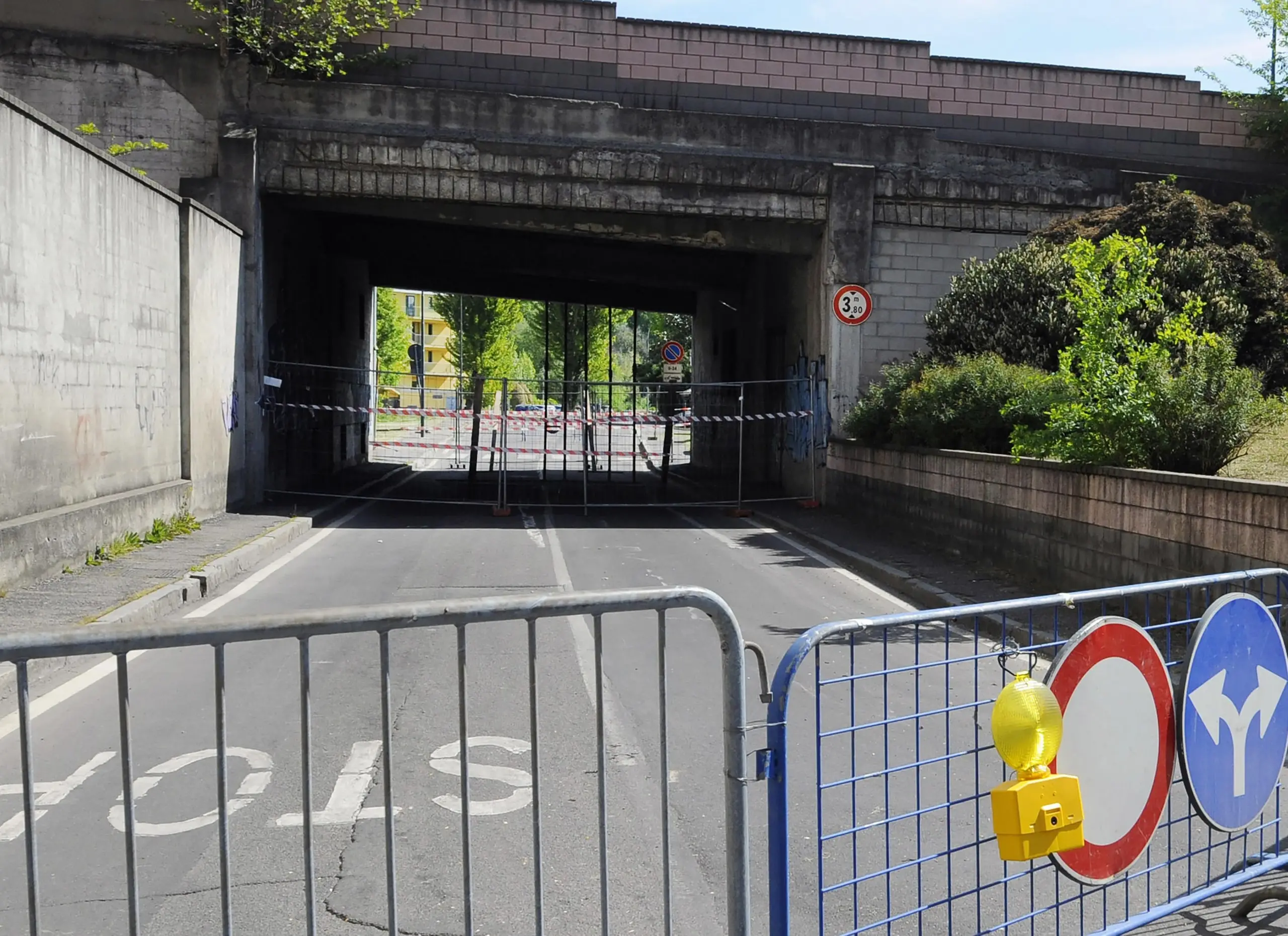 Viale Liberazione Chiuso il sottopasso