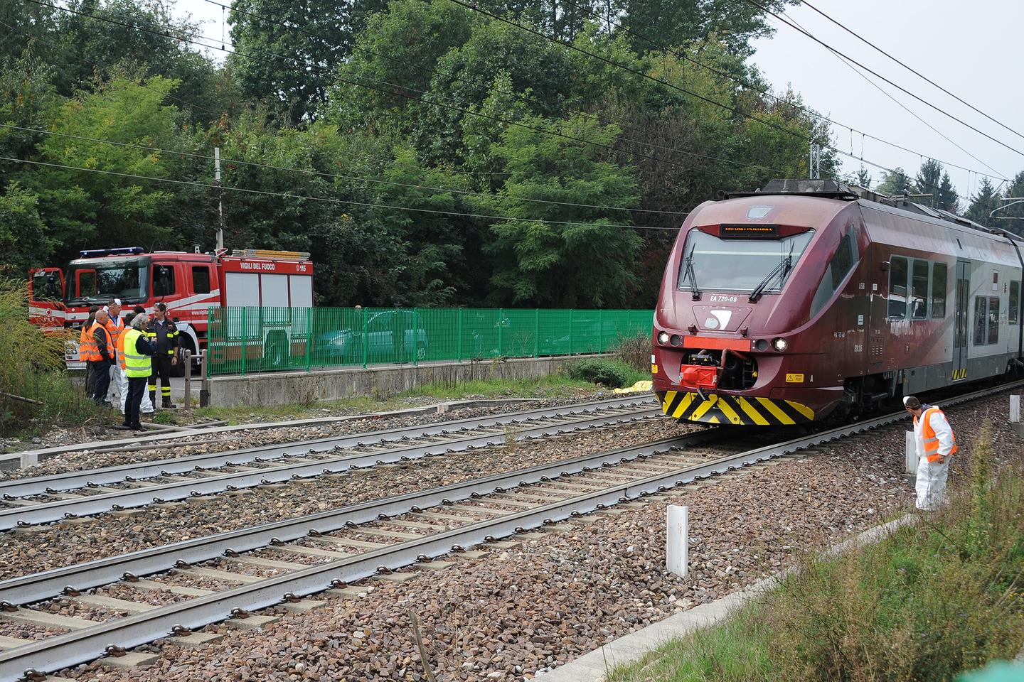 Dramma A Rescaldina Travolto E Ucciso Dal Treno Rallentamenti Sulla Linea Ferroviaria