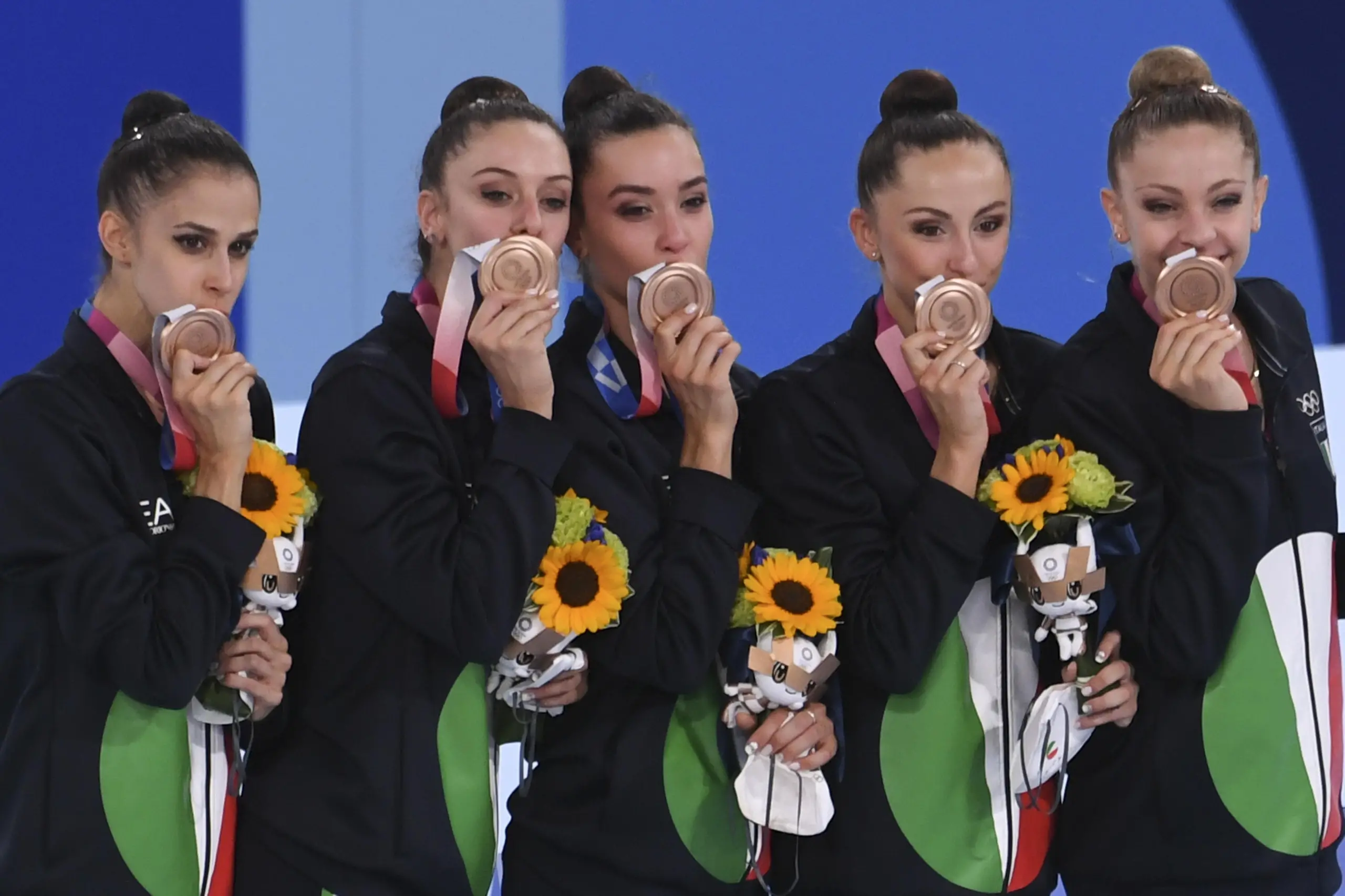 Tokyo 2020, Farfalle di bronzo. Medaglia numero 40 per l'Italia