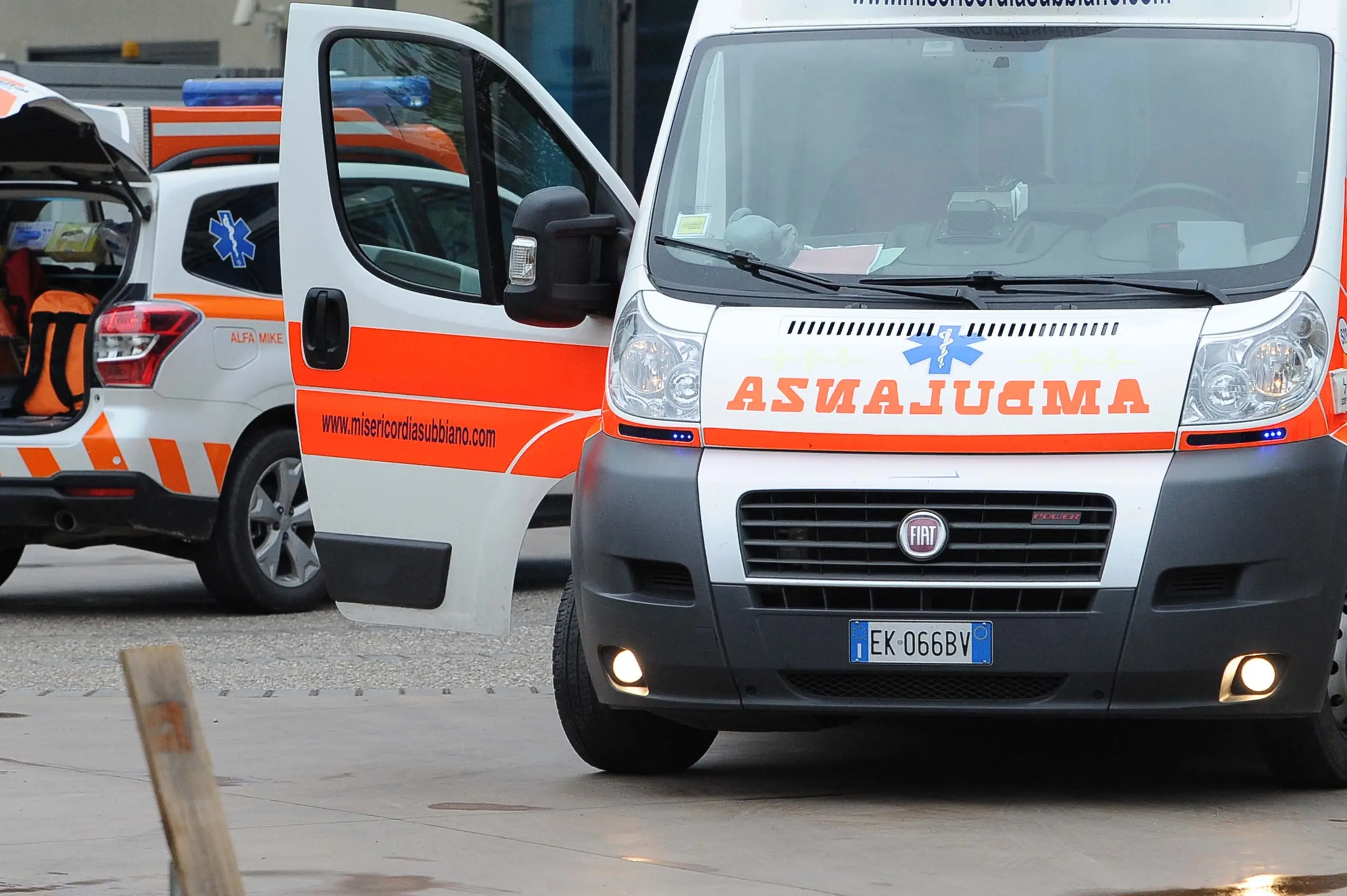 Incidente tra auto e moto, Gardesana chiusa a Barbarano di Salò