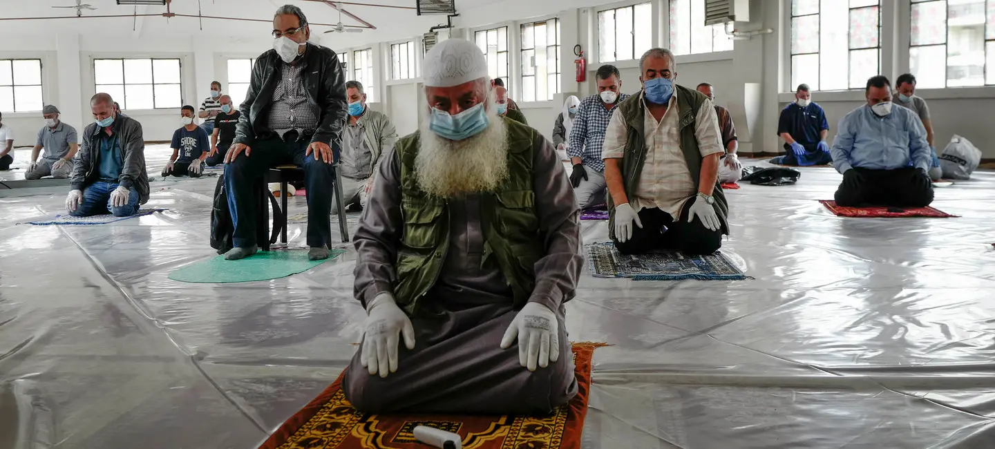 Centro islamico di viale Jenner, sospetti abusi edilizi