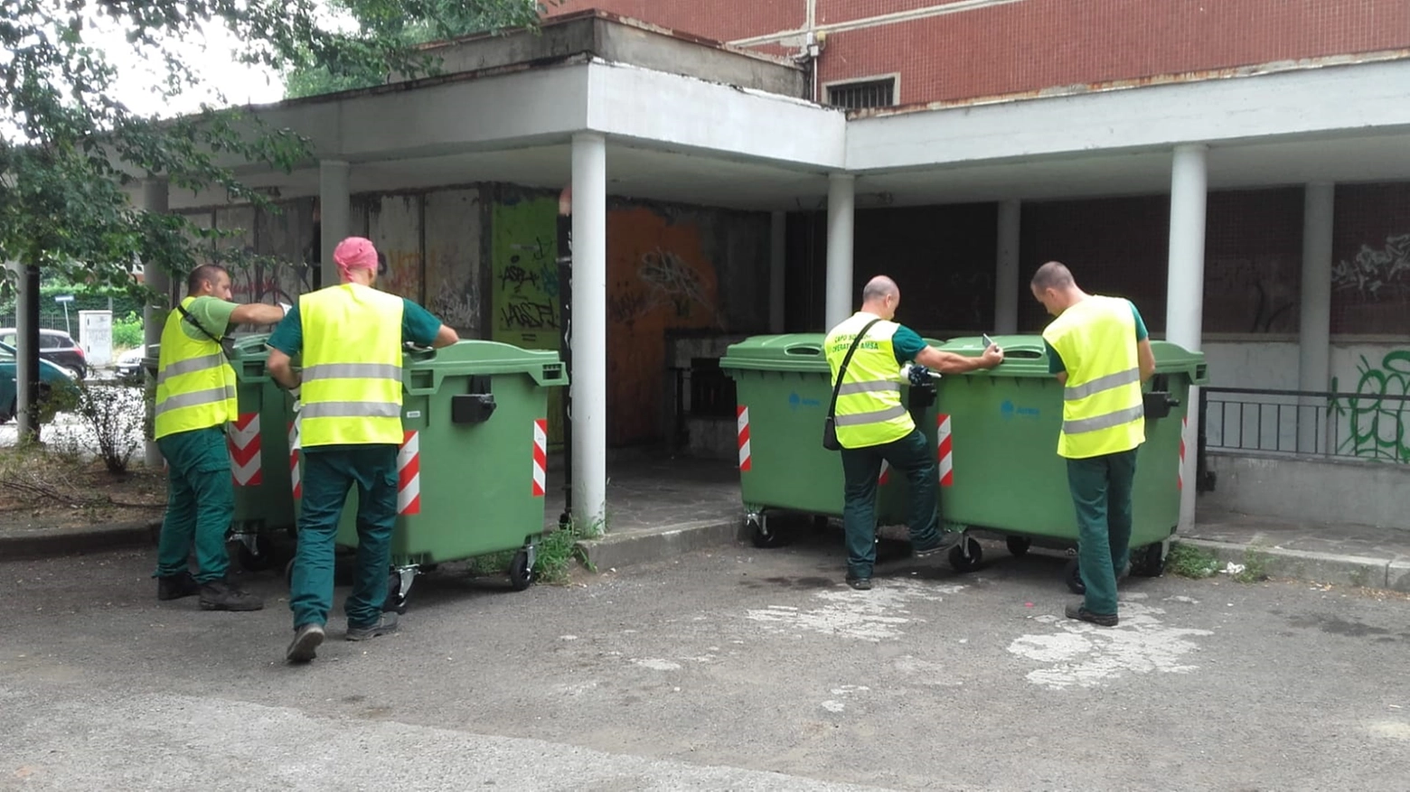 Finalmente anche a Milano parte la raccolta dell' umido