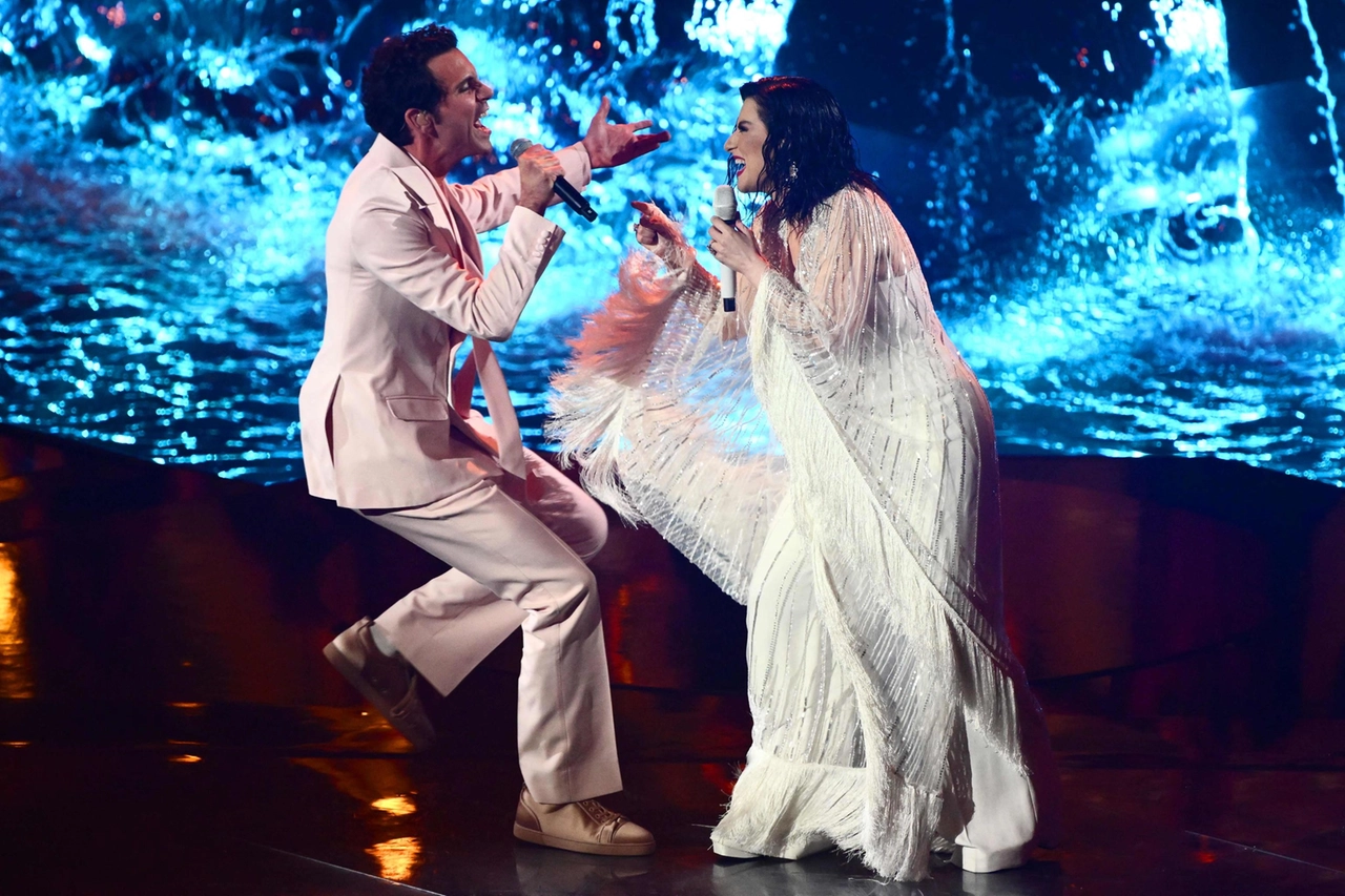 Alessandro Cattelan, Laura Pausini e Mika