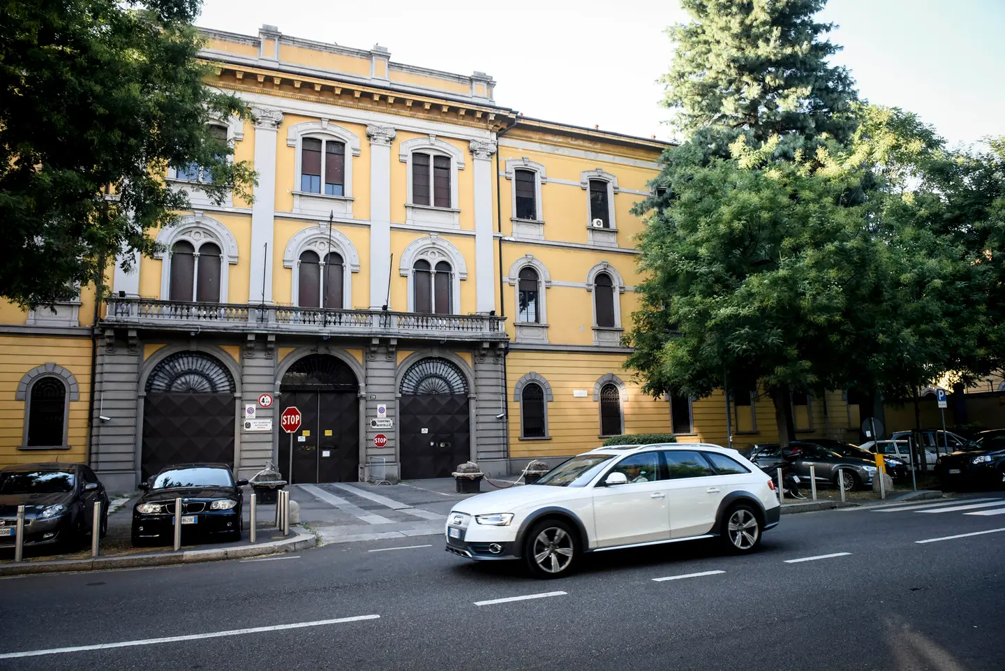 Emergenza profughi, Sala: "Caserma Montello per l'accoglienza" / VIDEO