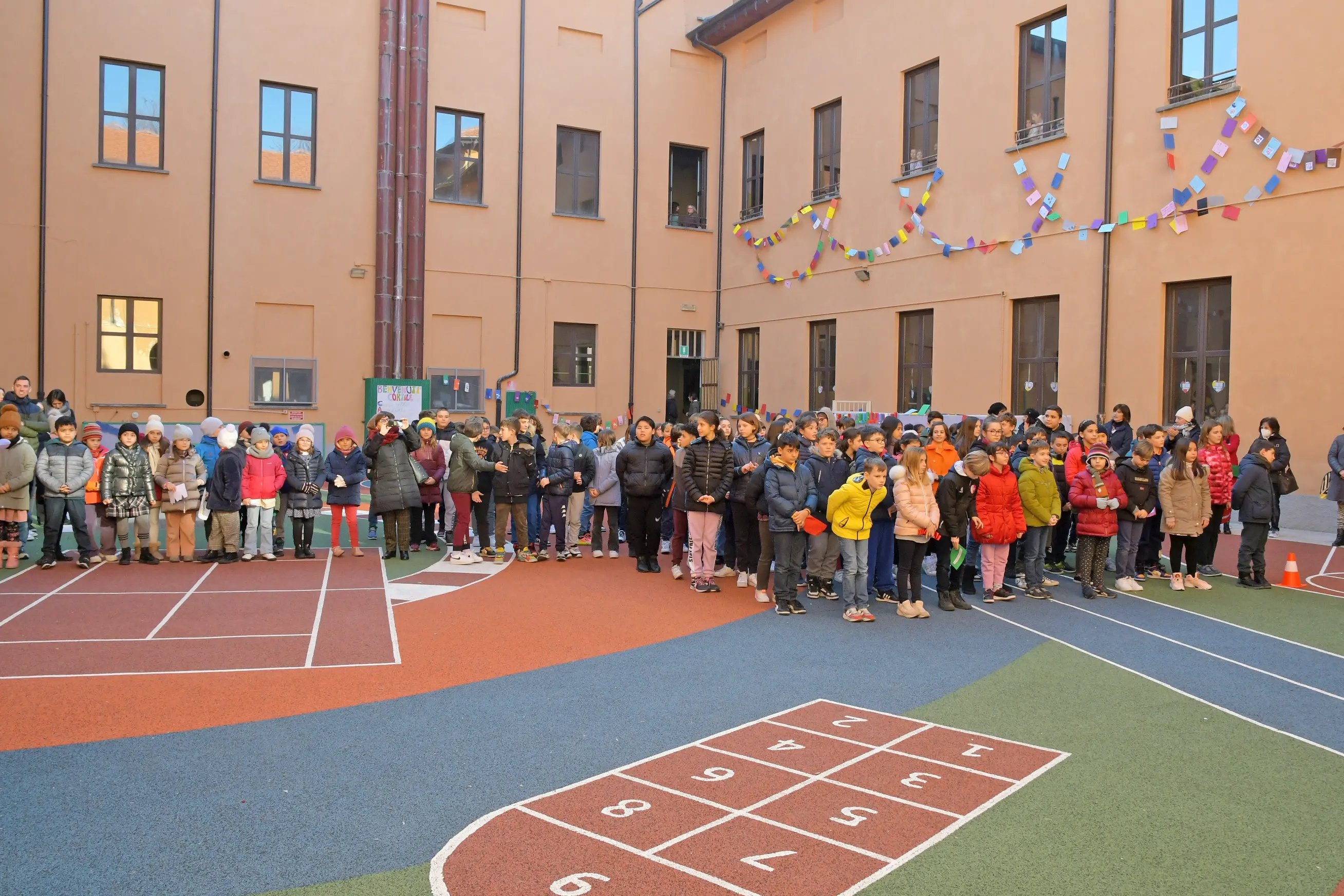 Non è un Paese per bimbi: A Milano -13% di nascite. "Invertiamo la tendenza"