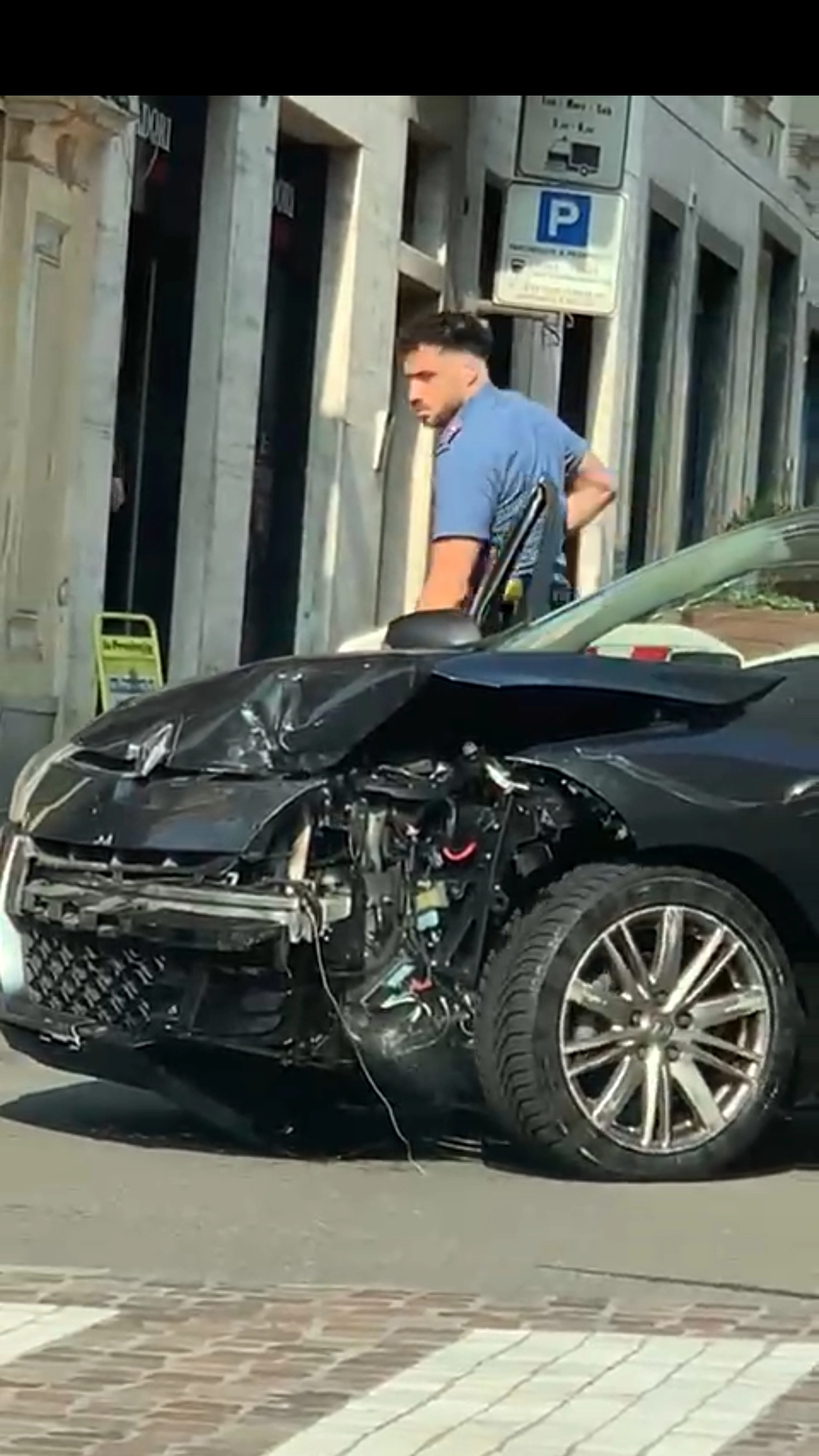 L'auto incidentata