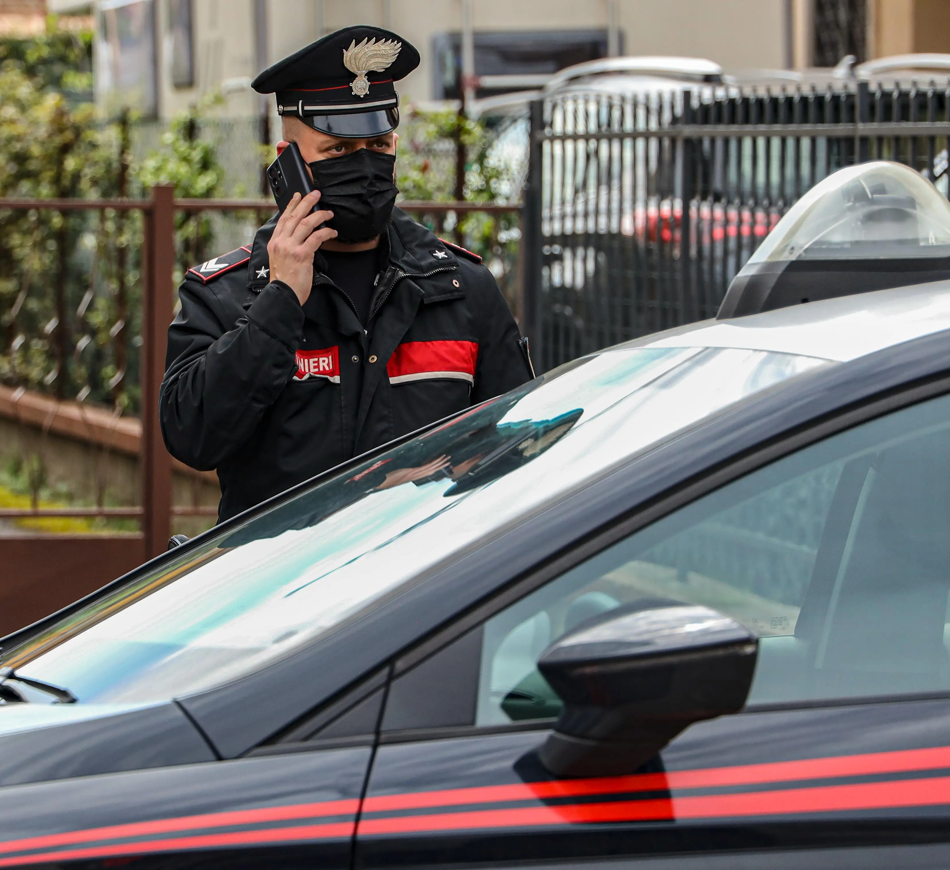 Coppia arrestata dormiva sull’auto rubata