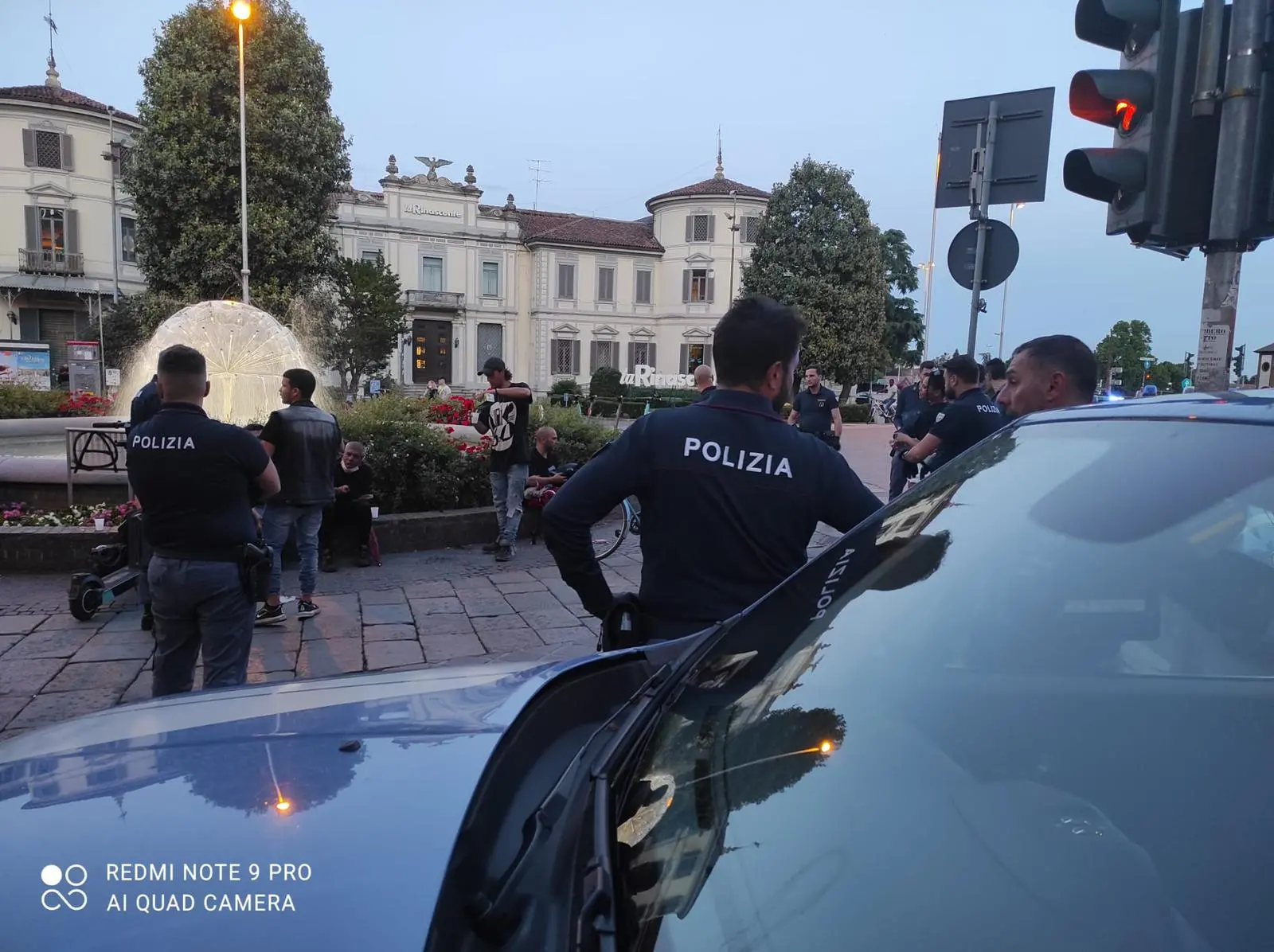 Monza, raffica di rapine e furti nei negozi del centro: in carcere 58enne