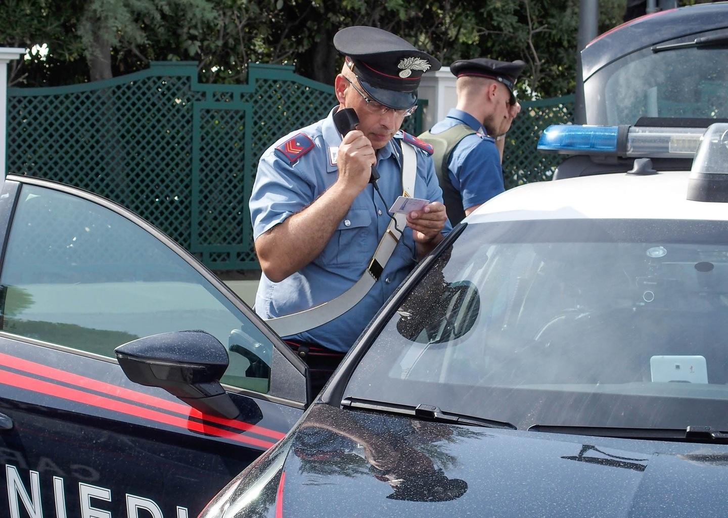 Spaccio Sorpreso Con La Droga In Tasca In Piazza Repubblica A Varese