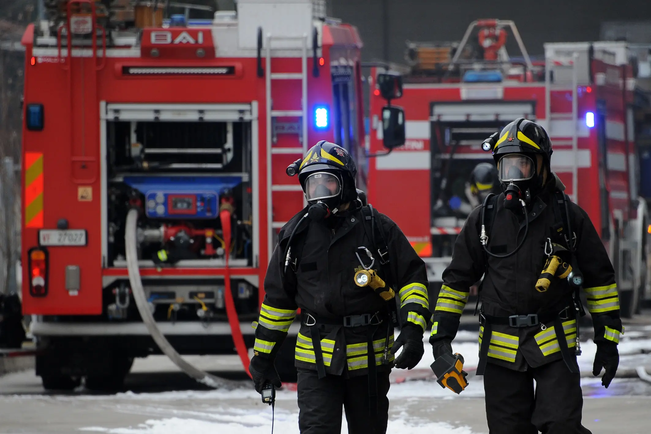 Robecchetto, incendio alla Candiani