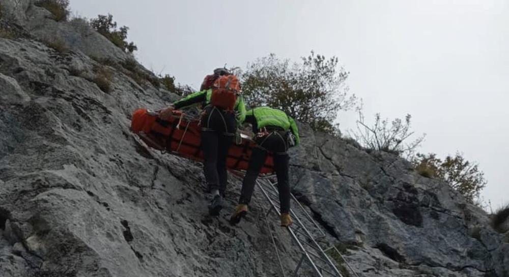 Precipita Sul Monte Rosa E Resta Incosciente Per Ore Escursionista Varesino Trovato Da Runner