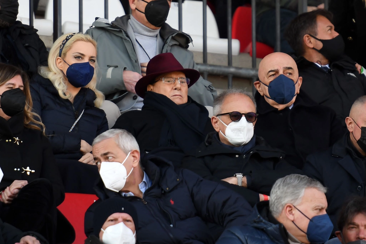 Silvio Berlusconi in tribuna con Marta Fascina e Adriano Galliani