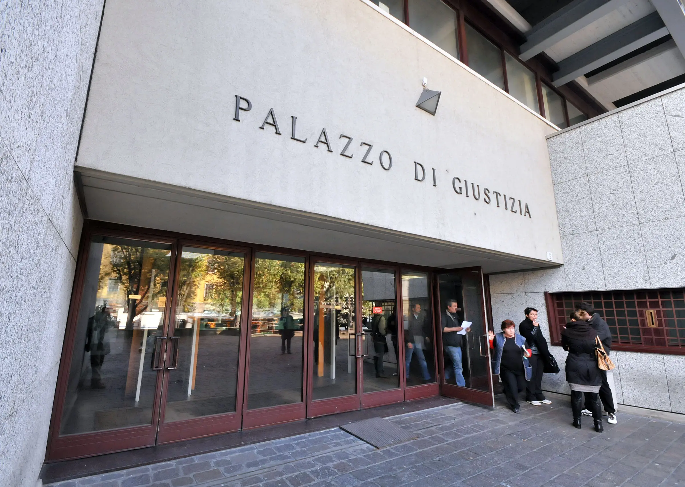 Como, furto nell'aula del tribunale