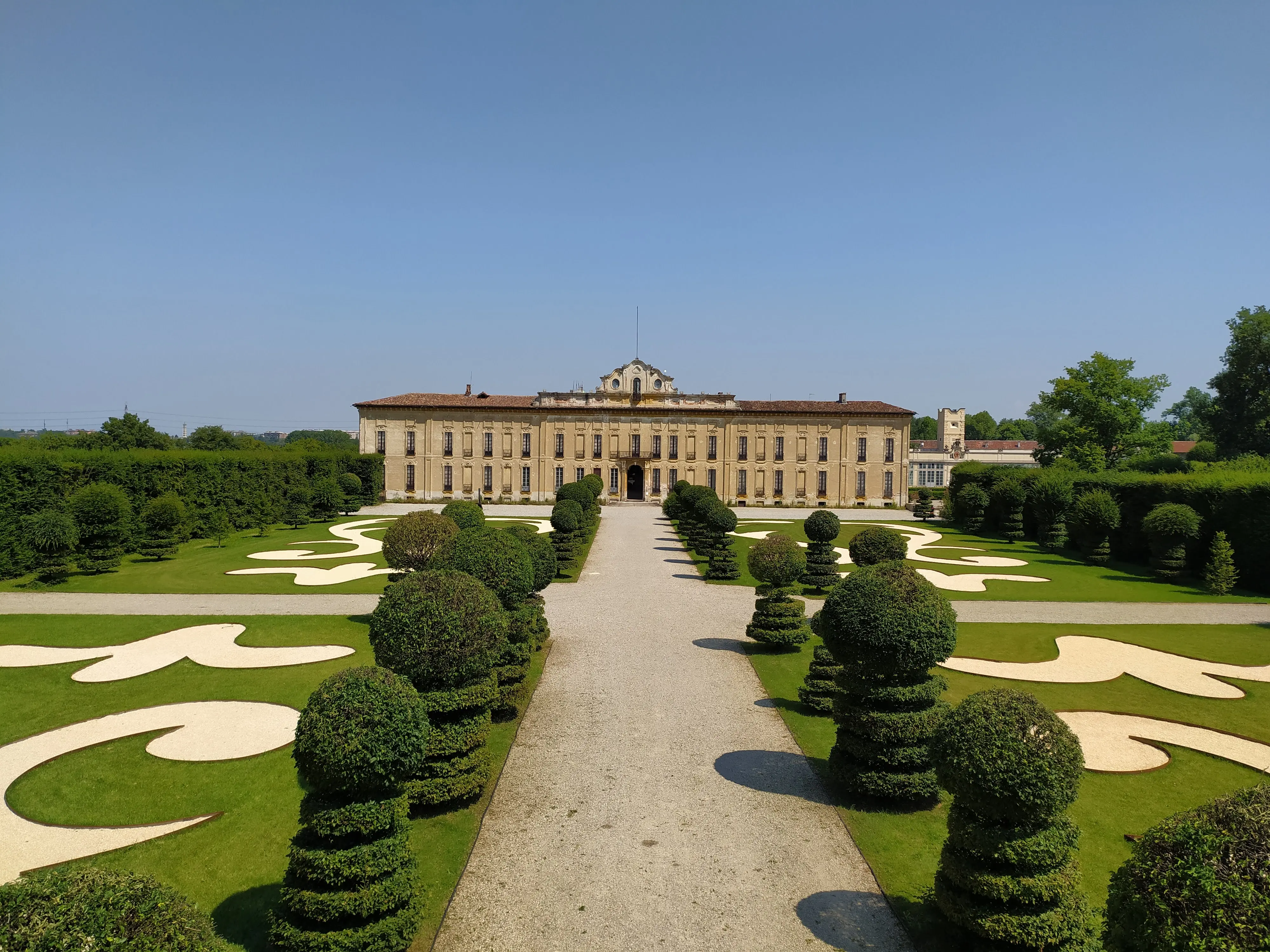 Cosa fare a Ferragosto a Milano: eventi, concerti e piscine aperte