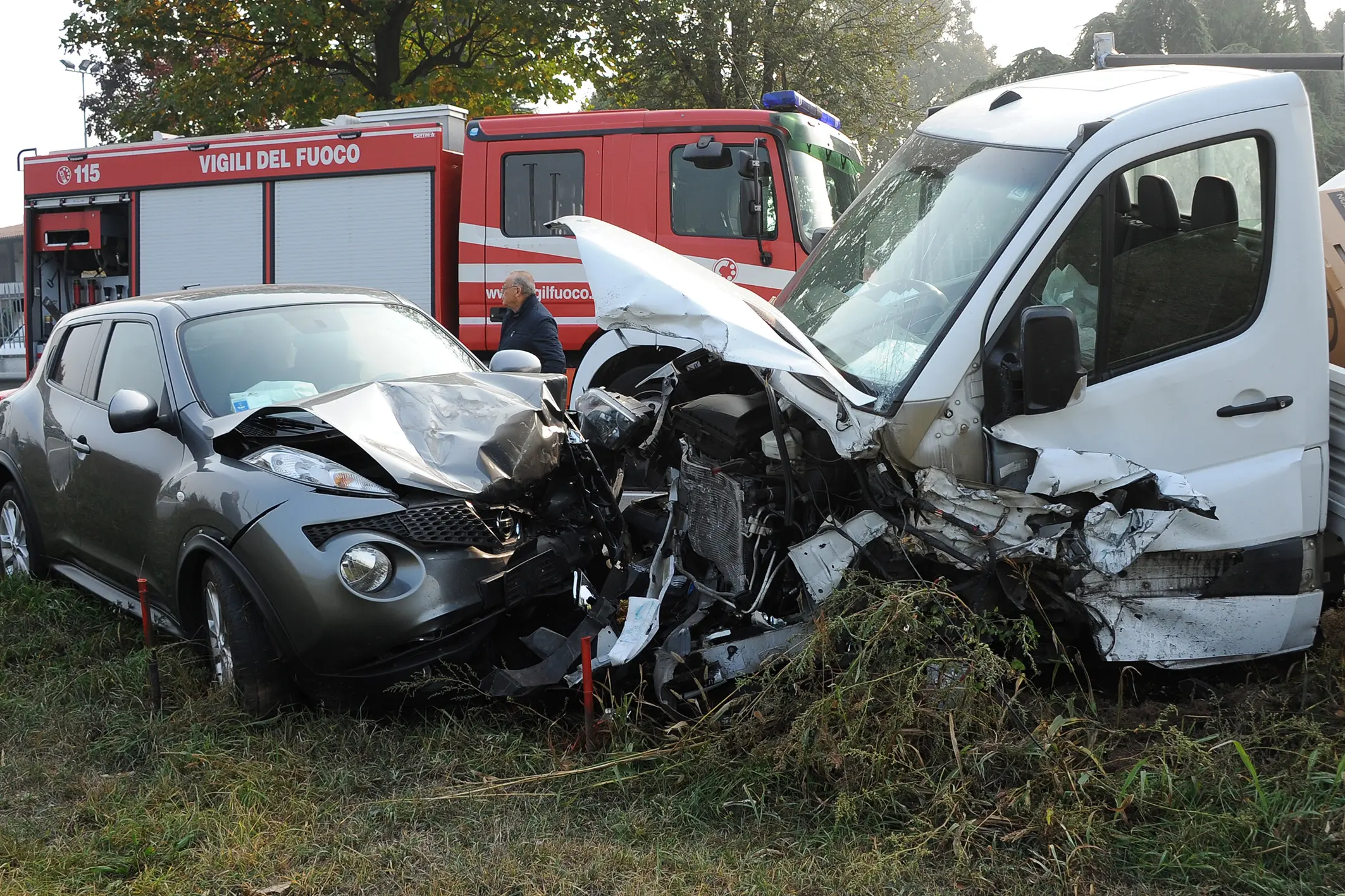 Maxi incidente a Inveruno: 5 feriti / FOTO