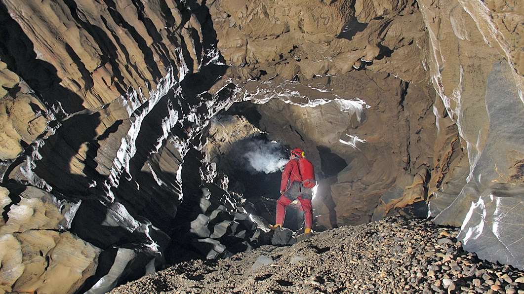 Una delle gallerie nascoste sotto le Prealpi