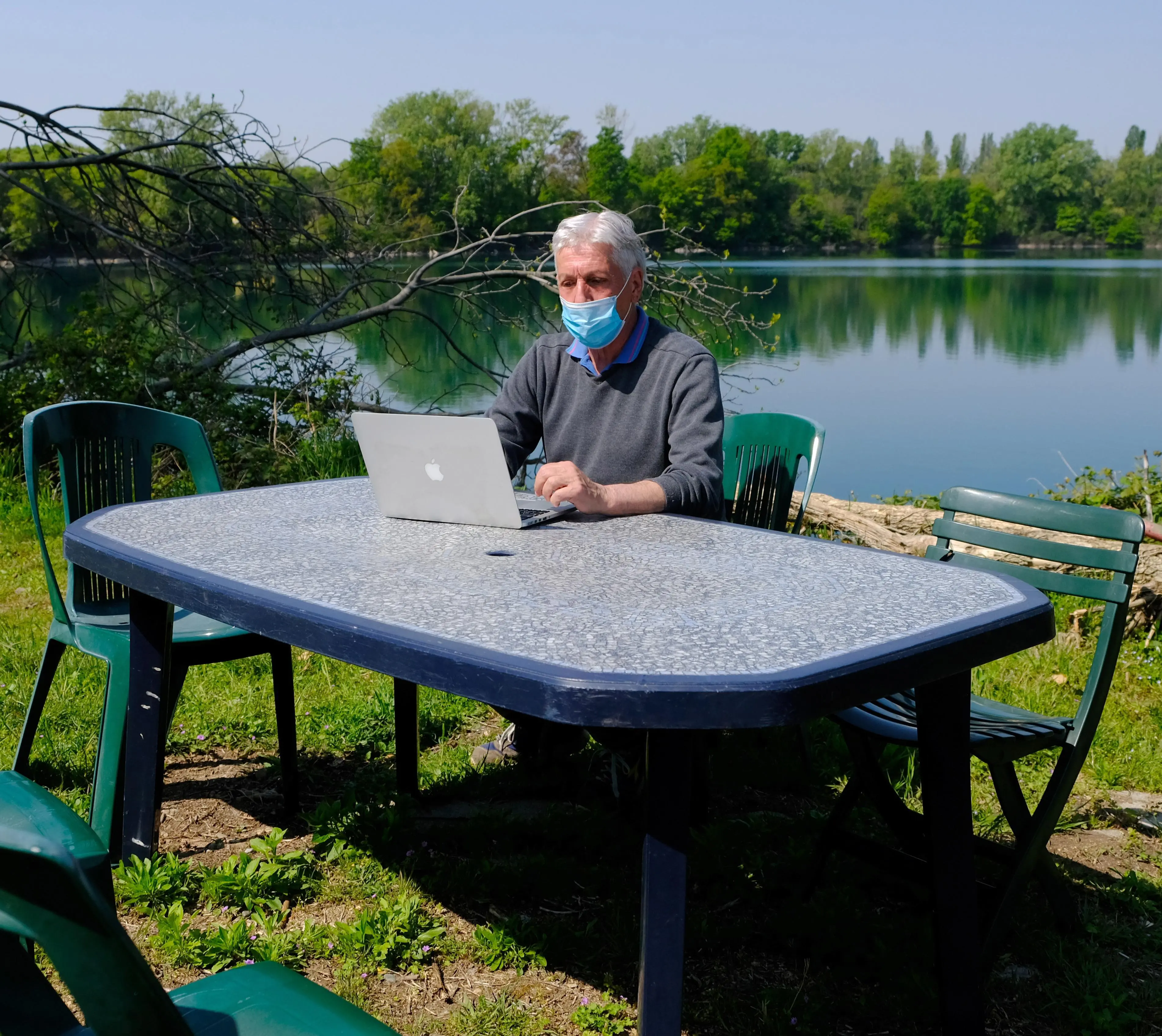 Smart working nell’oasi fronte lago