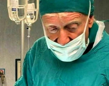 Stefano Ansaldi, nuove indagini sul ginecologo trovato sgozzato. Dalla mascherina al cellulare, tutti i misteri del caso