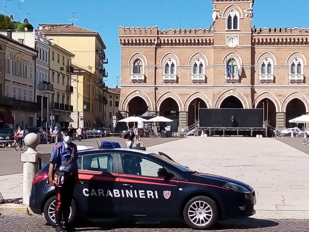 Casalmaggiore, violenza sessuale: 78enne nei guai