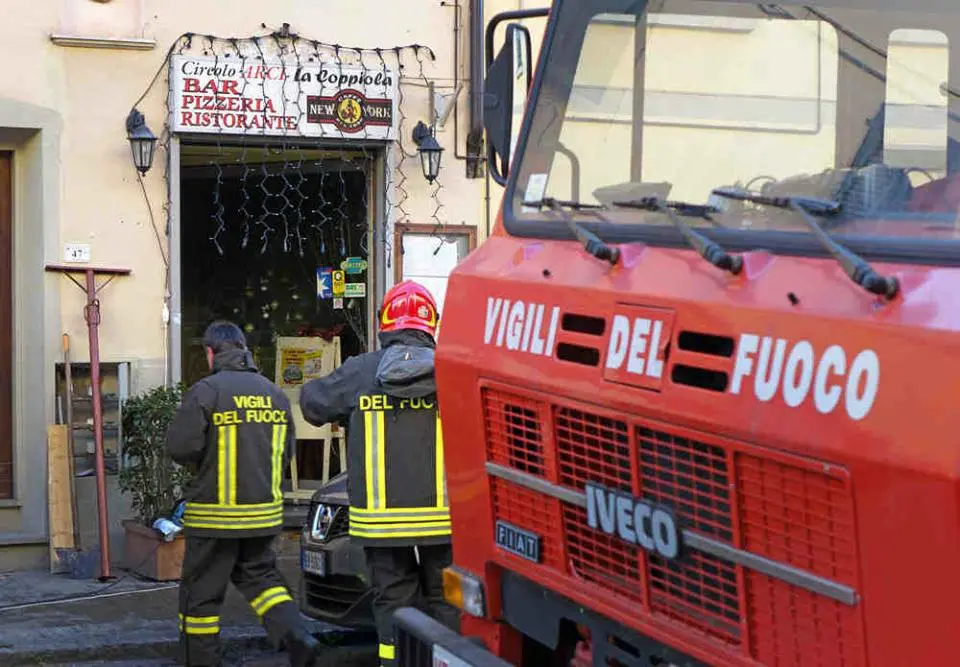 Voghera, incendio in appartamento