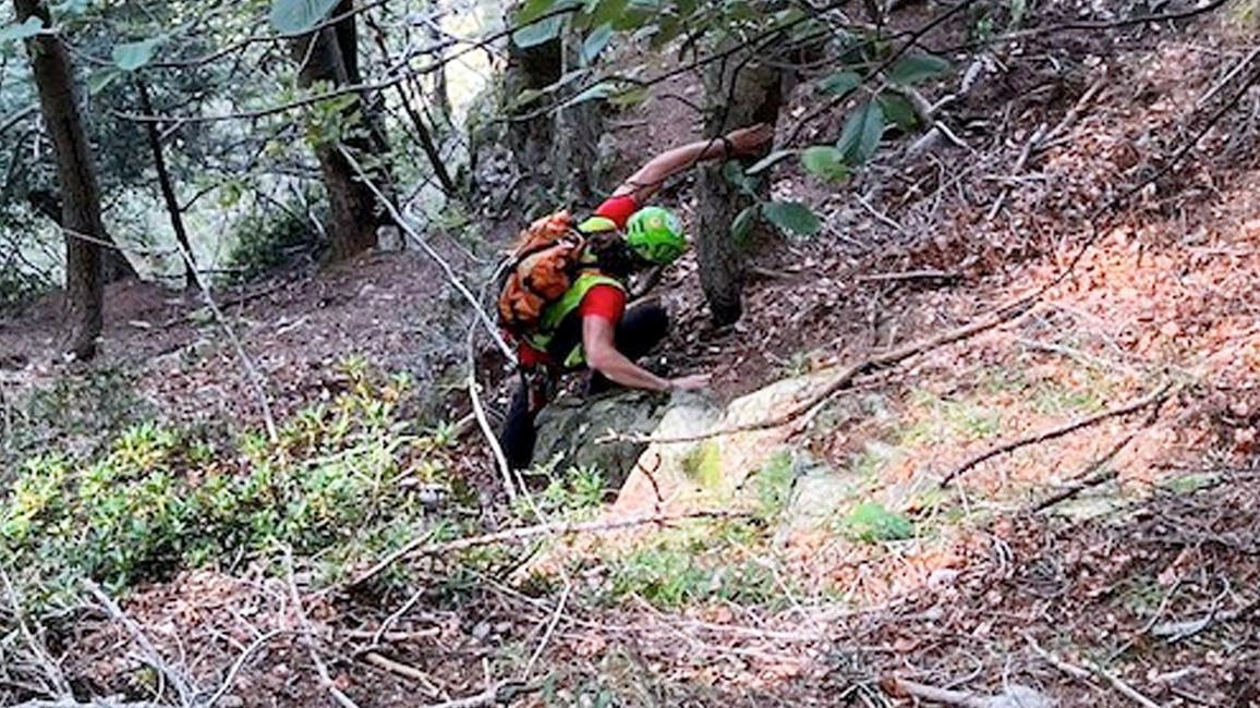 Un tecnico del soccorso alpino